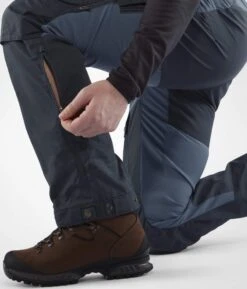 FJÄLLRÄVEN Keb Trousers - Men's|-|Pantalon Keb - Homme -Fjällräven Shop FJR 82830 7E 7Elowzip 20Dark 20Navy