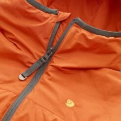 FJÄLLRÄVEN Bergtagen Lite Insulation Jacket - Men's|-|Manteau Isolé Bergtagen Lite Insulation - Homme 14 FJÄLLRÄVEN Bergtagen Lite Insulation Jacket - Men's|-|Manteau Isolé Bergtagen Lite Insulation - Homme -Fjällräven Shop FJR 83984 7E 7Ecollar a2c8aab7 f3e4 4937 84cf 463e4b86e189