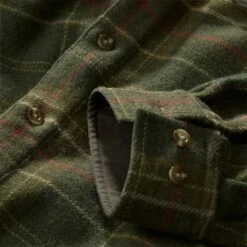 FJÄLLRÄVEN Granit Shirt - Men's|-|Chemise Granit - Homme -Fjällräven Shop FJR 90339 7EGreen 7EDetail 20Two 2c85cb18 b3a0 4829 abaf a2fb82d36675