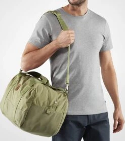 FJÄLLRÄVEN Greenland Duffel 30L|-|Sac De Voyage Greenland 30L -Fjällräven Shop FJR F23161 7EGreen 7Efront