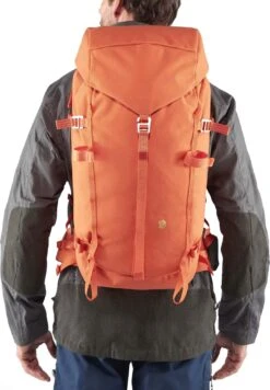 FJÄLLRÄVEN Bergtagen 38 S/M Backpack|-|Sac à Dos Bergtagen 38 S/M -Fjällräven Shop FJR F23200 7E 7Ebck 20Hokkaido 20Orange 6e3bd673 ab39 43b8 be87 ce80d61f68e2