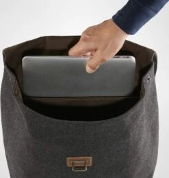 FJÄLLRÄVEN Norrvage Foldsack - Unisex|-|Sac à Dos Norrvage - Unisexe -Fjällräven Shop FJR F23331 7E 7Edetail3 20Grey 7e144308 7c3e 4651 8b7a e7e0d5e71d61