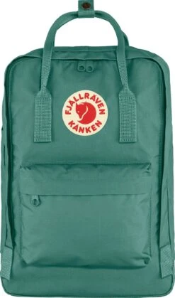 FJÄLLRÄVEN Kånken 15 In Laptop Backpack - Unisex |-|Sac à Dos Pour Ordinateur Portable 15 Pouces Kånken - Unisexe -Fjällräven Shop FJR F23524 7E 7EFront 20Frost 20Green