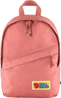 FJÄLLRÄVEN Vardag Mini Backpack 6.5L - Unisex|-|Sac à Dos Mini Vardag 6.5L - Unisexe 24 FJÄLLRÄVEN Vardag Mini Backpack 6.5L - Unisex|-|Sac à Dos Mini Vardag 6.5L - Unisexe -Fjällräven Shop FJR F27245 7EDahlia b7255f69 6a2f 41ca b907 ba3ebf9fa957