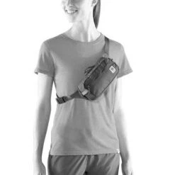 FJÄLLRÄVEN High Coast Hip Pack - Navy -Fjällräven Shop Fjallraven HighCoastHipPack RowanRed 03 59a2586f 29c9 4a61 bb94 447f0e463286