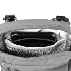 FJÄLLRÄVEN High Coast Pocket - Ochre -Fjällräven Shop Fjallraven HighCoastPocket Black 07 96b25927 87e0 4b67 8b18 7dc7a1fdcec7