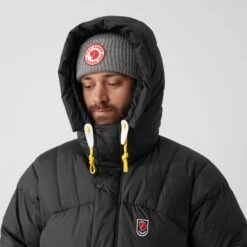 FJÄLLRÄVEN Fjällräven Expedition Down Jacket - Black -Fjällräven Shop fjaellraeven expedition down jacket black 1 1328336