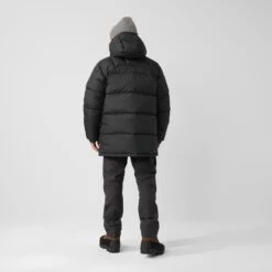 FJÄLLRÄVEN Fjällräven Expedition Down Jacket - Black -Fjällräven Shop fjaellraeven expedition down jacket deep forest 3 1252035 1