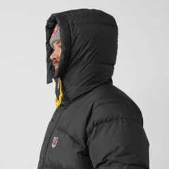 FJÄLLRÄVEN Fjällräven Expedition Down Jacket - Black -Fjällräven Shop fjaellraeven expedition down jacket deep forest 5 1252031 1