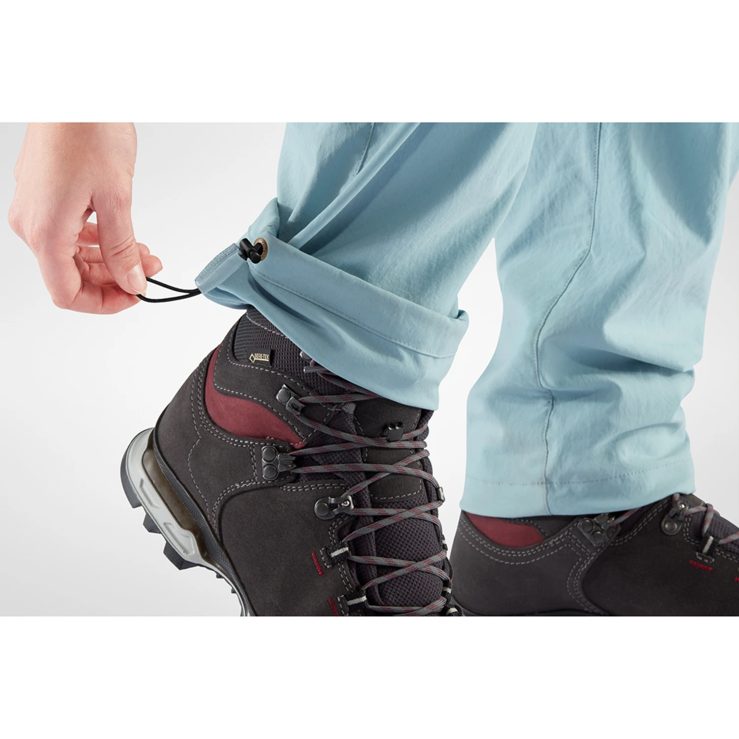 FJÄLLRÄVEN Women's Abisko Midsummer Trousers 8 FJÄLLRÄVEN Women's Abisko Midsummer Trousers - Image 6